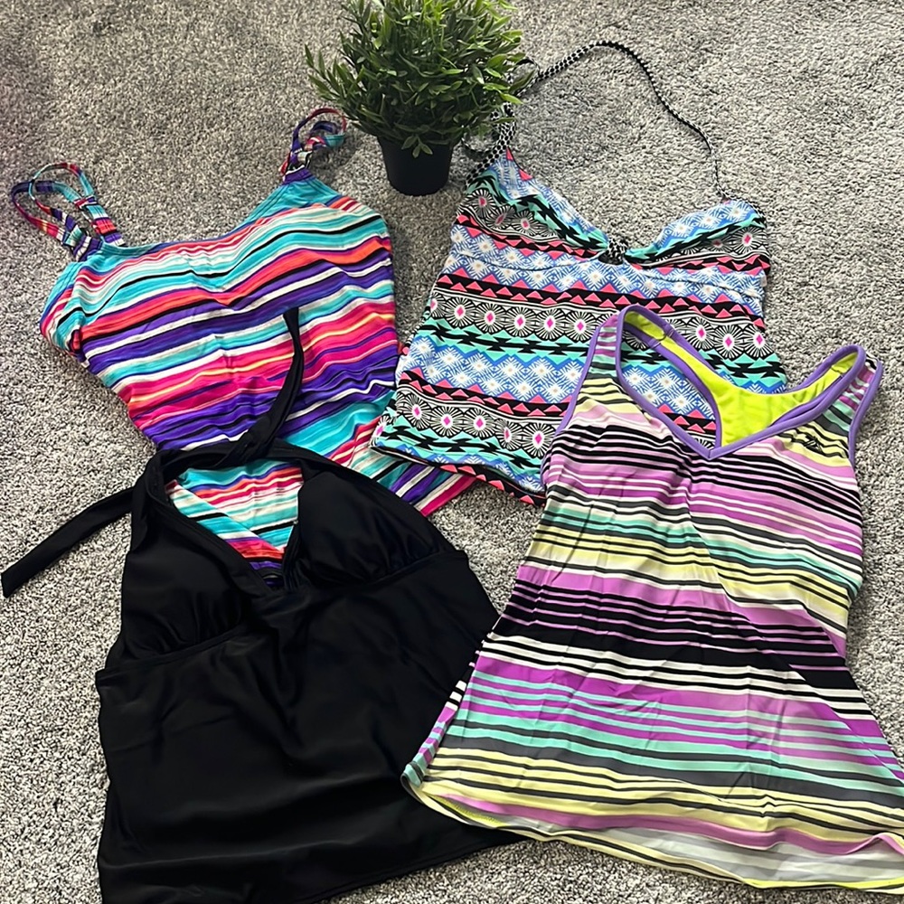 Swim tops woman’s